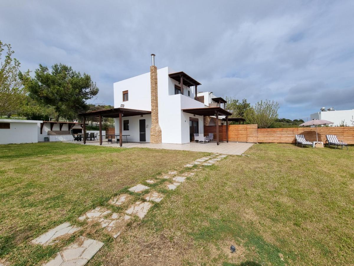 Villa Dei Fiori קיוטארי מראה חיצוני תמונה